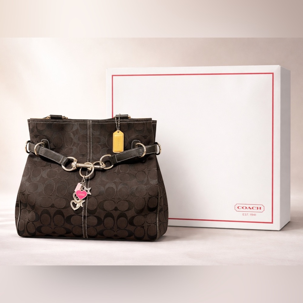 Coach Vintage Hampton Signature Boho Bag – Black + Coach Box & dust cover